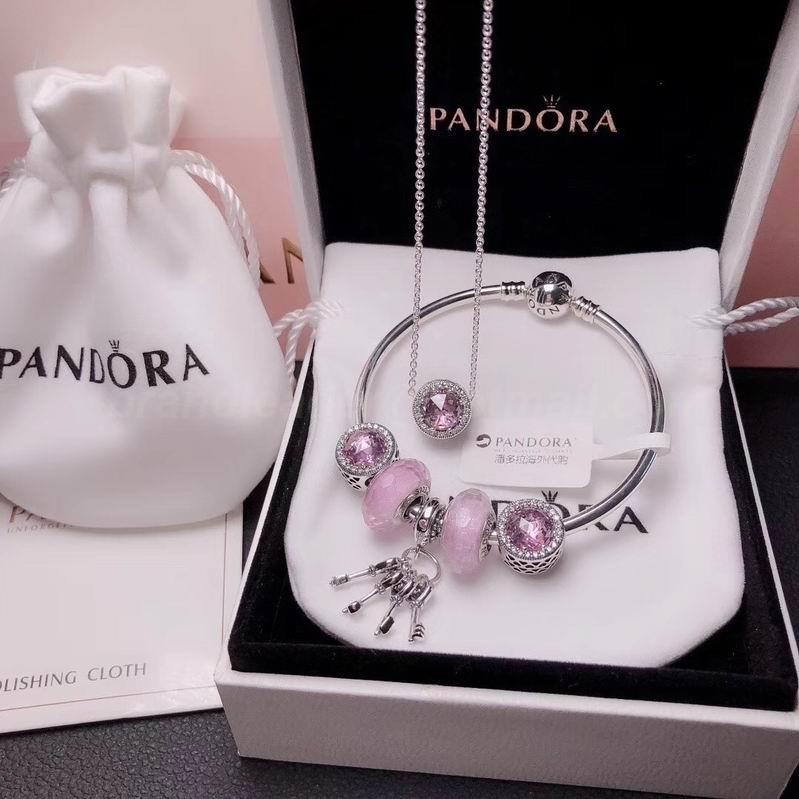 Pandora Bracelets 647